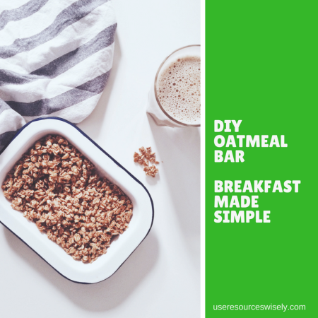 Make your own oatmeal bar - an easy hot breakfast for the last day of a camping trip with your scouts